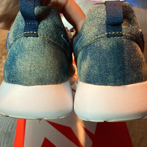 Nike roshes - Picture 4 of 8